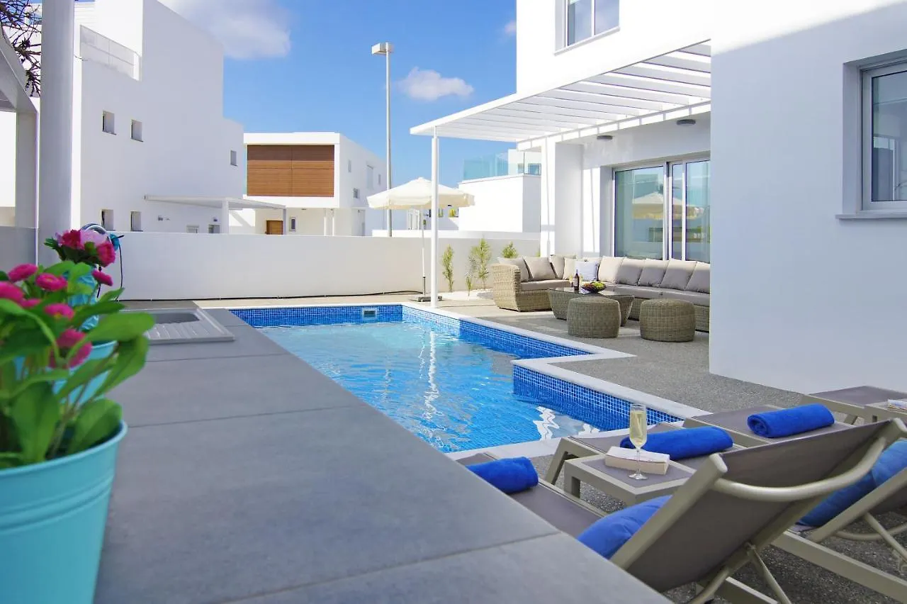 Villa Paradisia Ayia Napa