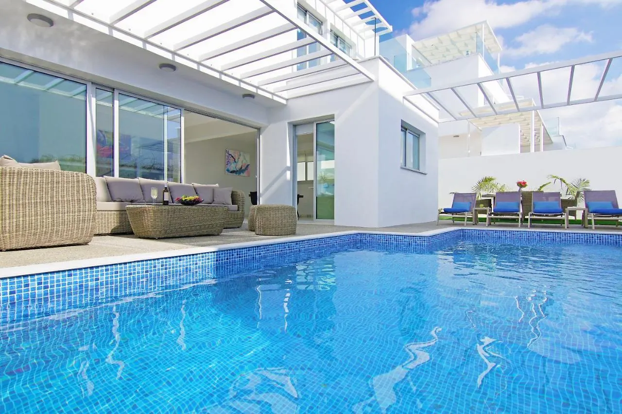 Villa Paradisia Ayia Napa