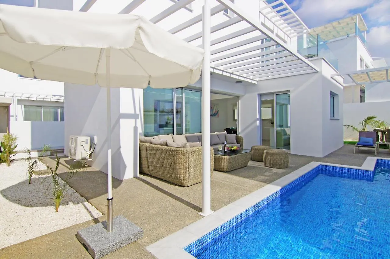 Villa Paradisia Ayia Napa 0*,