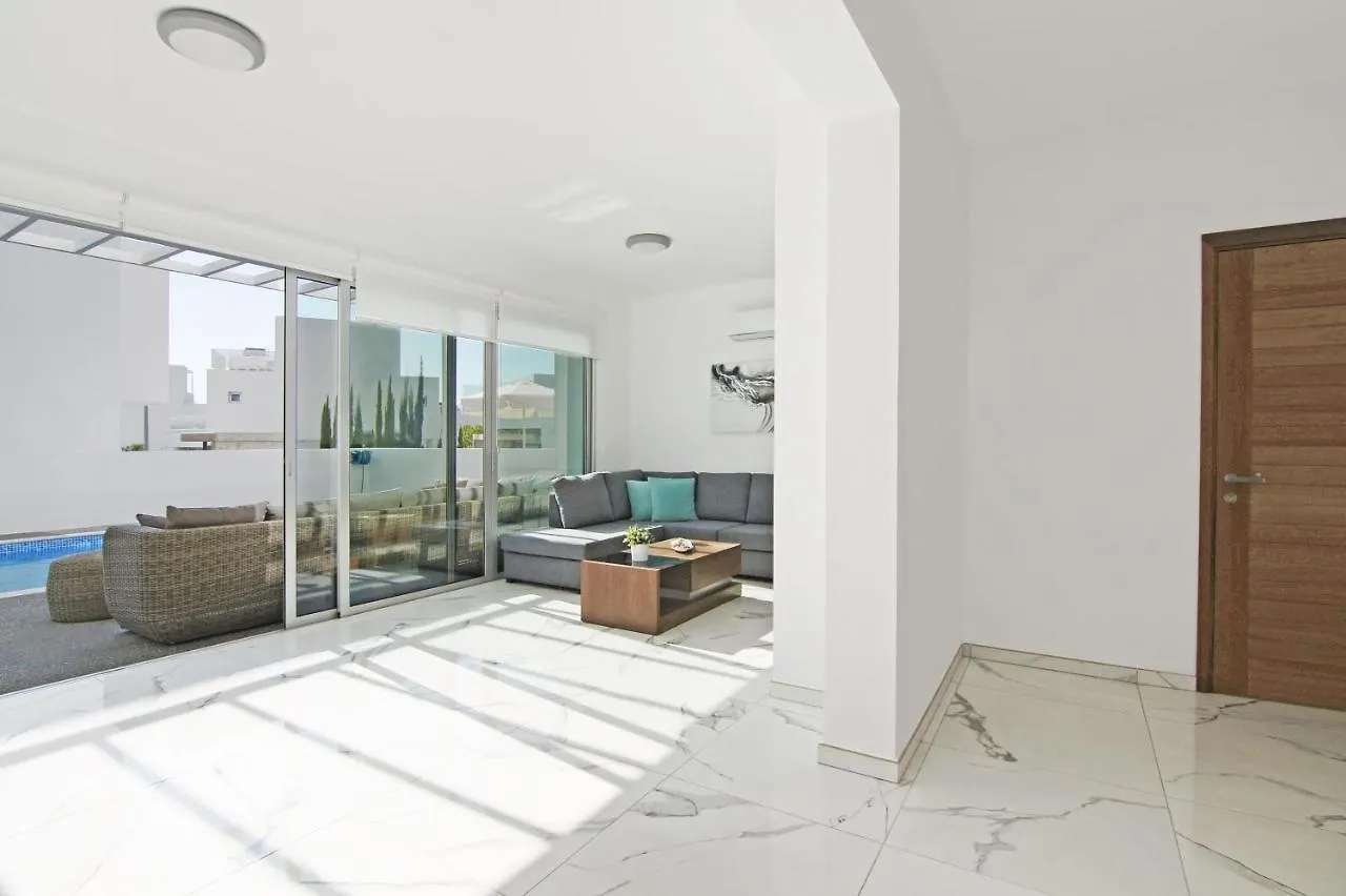 Villa Paradisia Ayia Napa